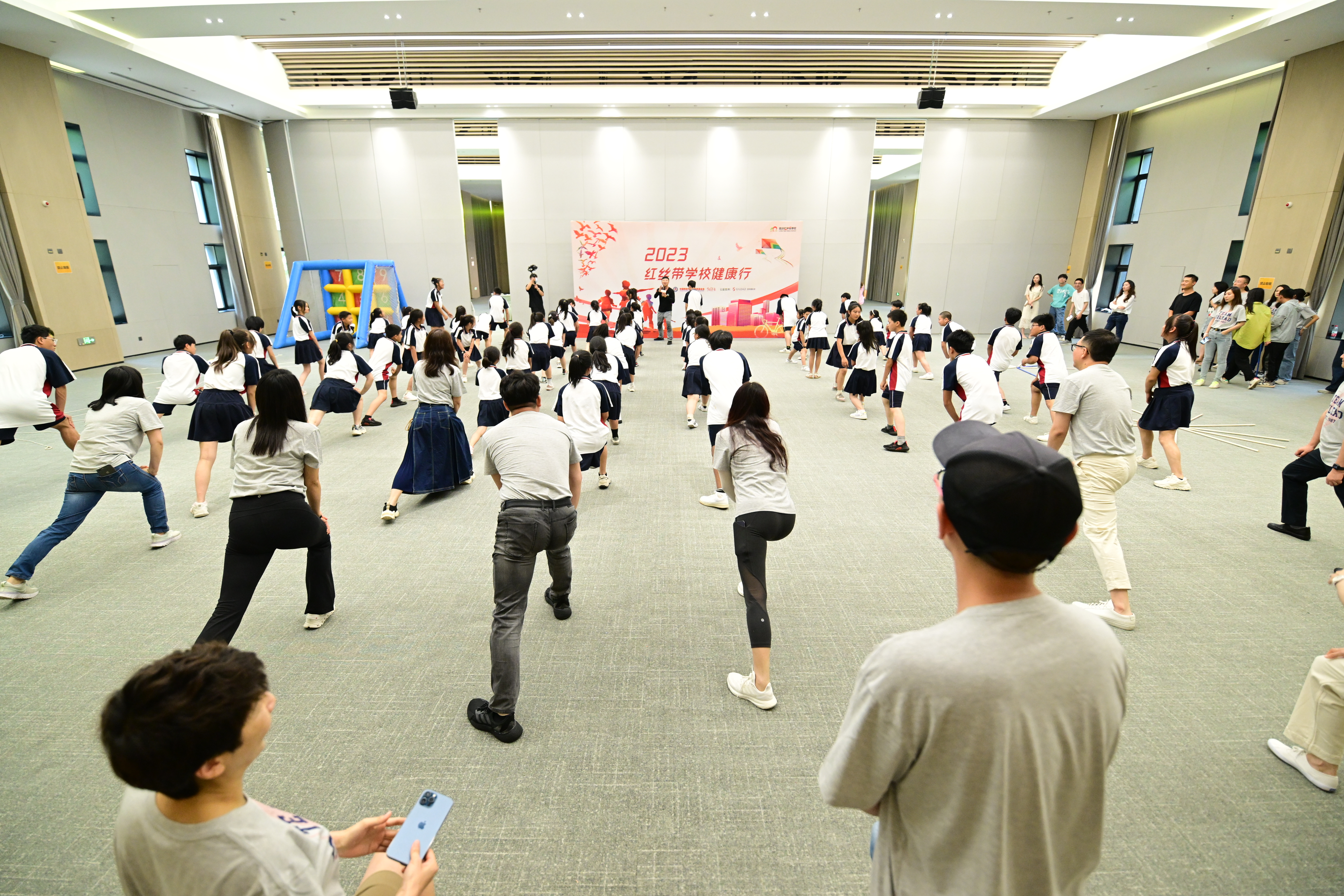 “2023红丝带学校健康行”在京举行